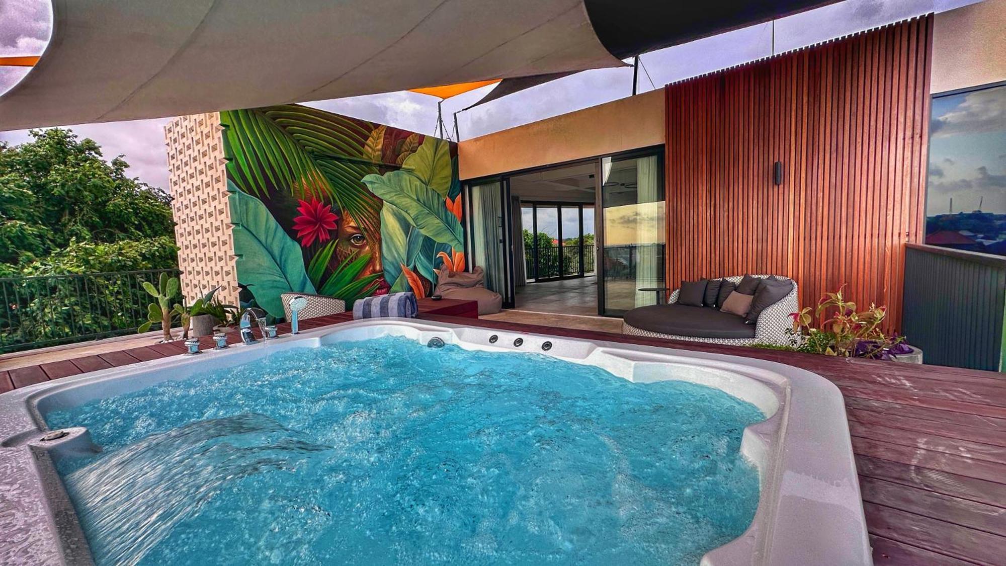 Onyx Beach Hotel Canggu Buitenkant foto