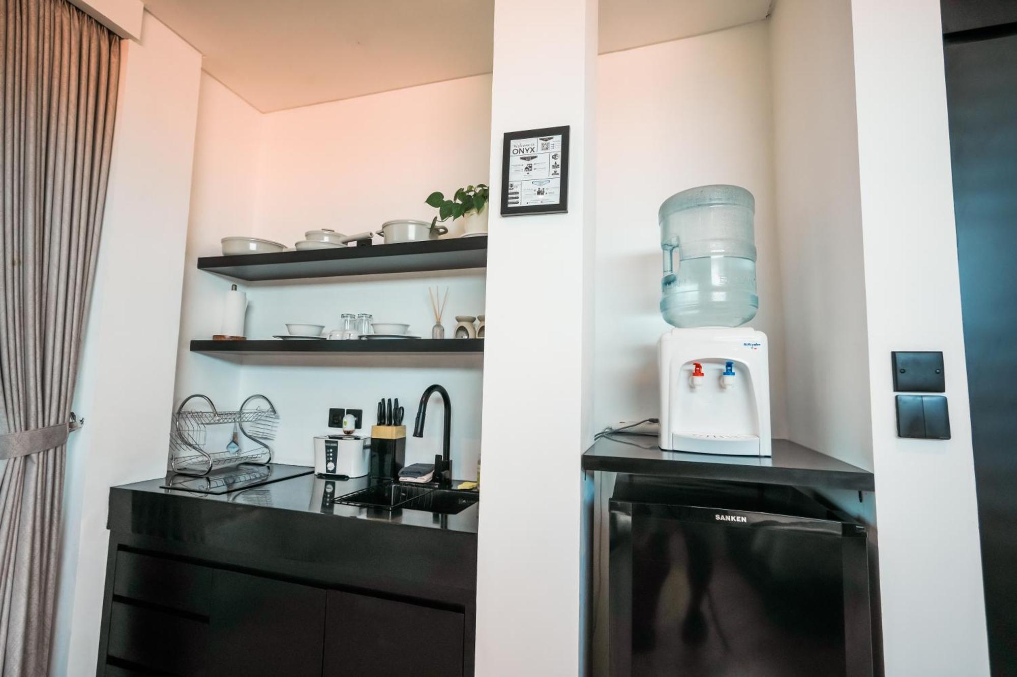 Onyx Beach Hotel Canggu Kamer foto